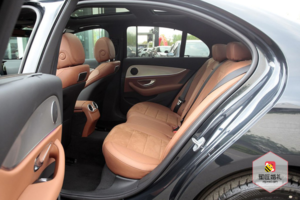 枣庄奔驰e级婚车租赁