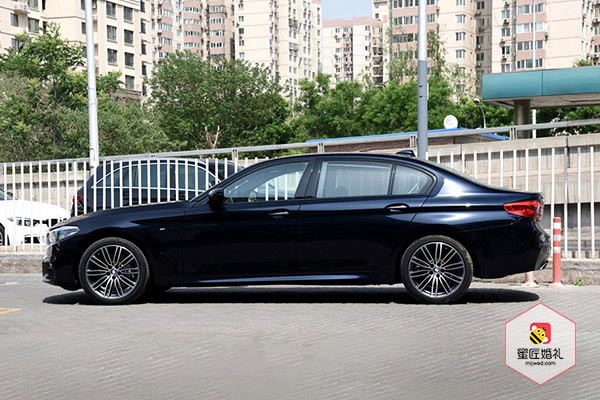 东平宝马5系婚车租赁