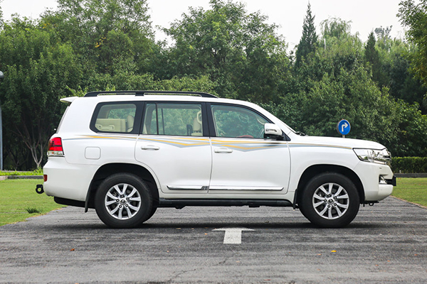 盂县丰田兰德酷路泽（巡洋舰）婚车租赁