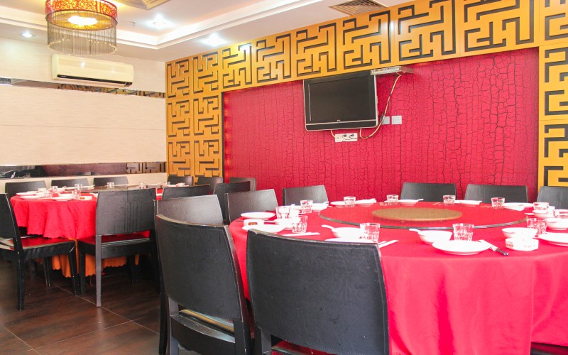 一品红川菜餐厅（八卦岭店）婚宴预订