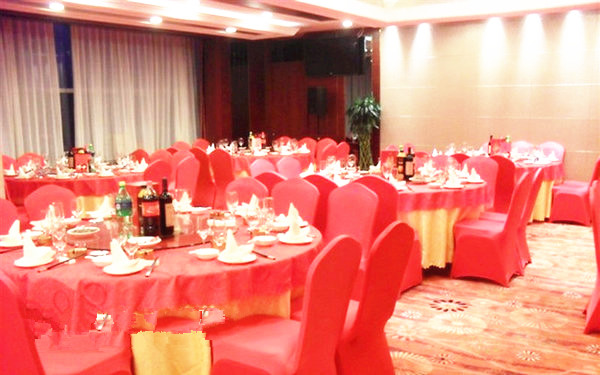 霄云里8号酒店婚宴预订