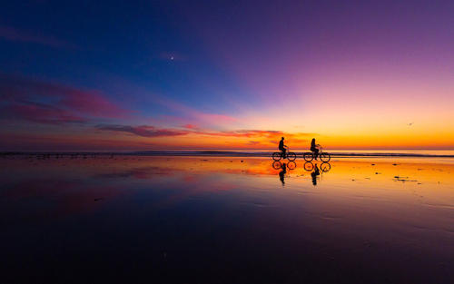 安慰失恋女生的话幽默 开导失恋女孩的话语