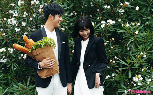 对女朋友认错的句子发朋友圈 对象生气了怎么发朋友圈哄