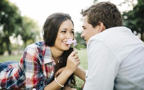 公布对象的句子 公布对象的说说