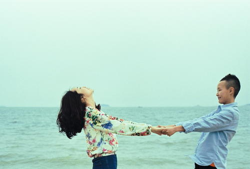 夸男生的话有点创意的 把男孩子夸上天的句子