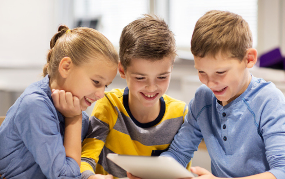 孩子慢慢长大唯美句子 一晃孩子长大了的句子唯美