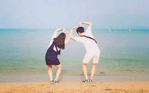 恋爱一周年的浪漫说说 恋爱一周年纪念日说说