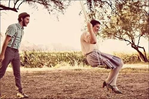 哄女朋友睡觉的浪漫小故事 睡前故事哄女朋友短篇