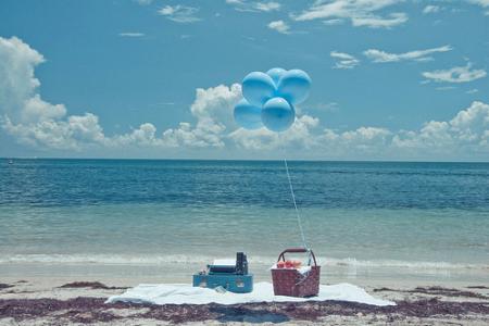 异地恋坚持暖心的说说 异地恋发的朋友圈暖心