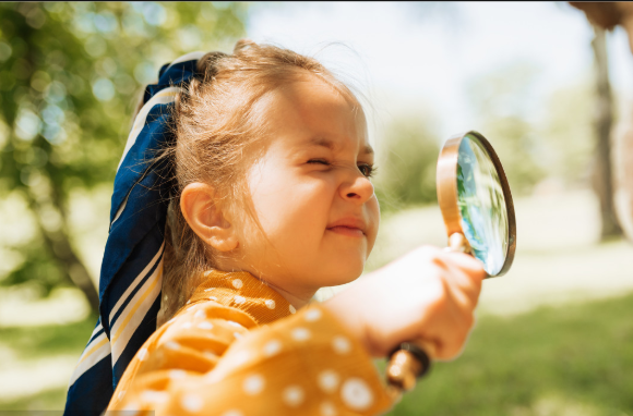 为了挣钱不能陪孩子的说说