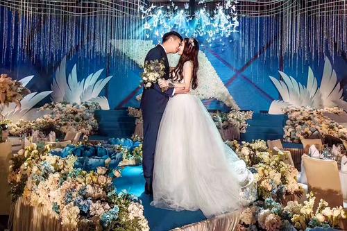简短暖心的新娘婚礼致辞