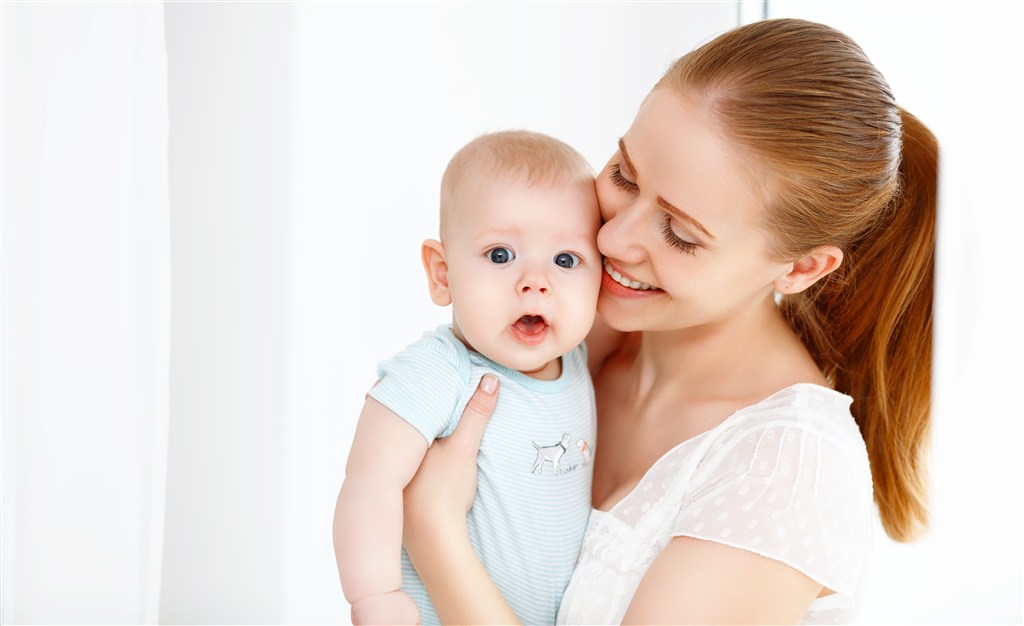 生孩子满月酒邀请函
