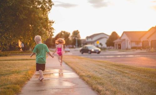 生完孩子报喜简单朋友圈