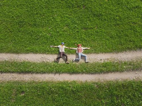 男生官宣女朋友的文案 男生宣布女朋友的说说