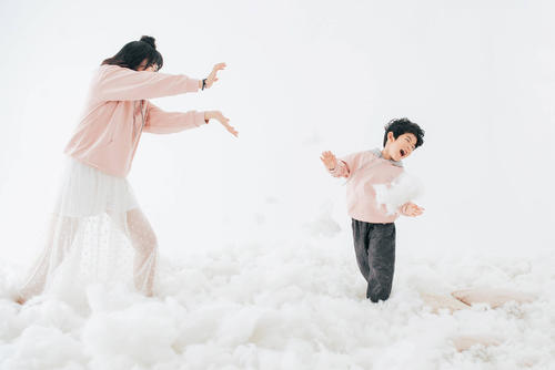 朋友圈夸妈妈漂亮的话 夸妈妈漂亮的句子幽默简短