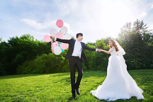 比较沙雕的宣布恋情