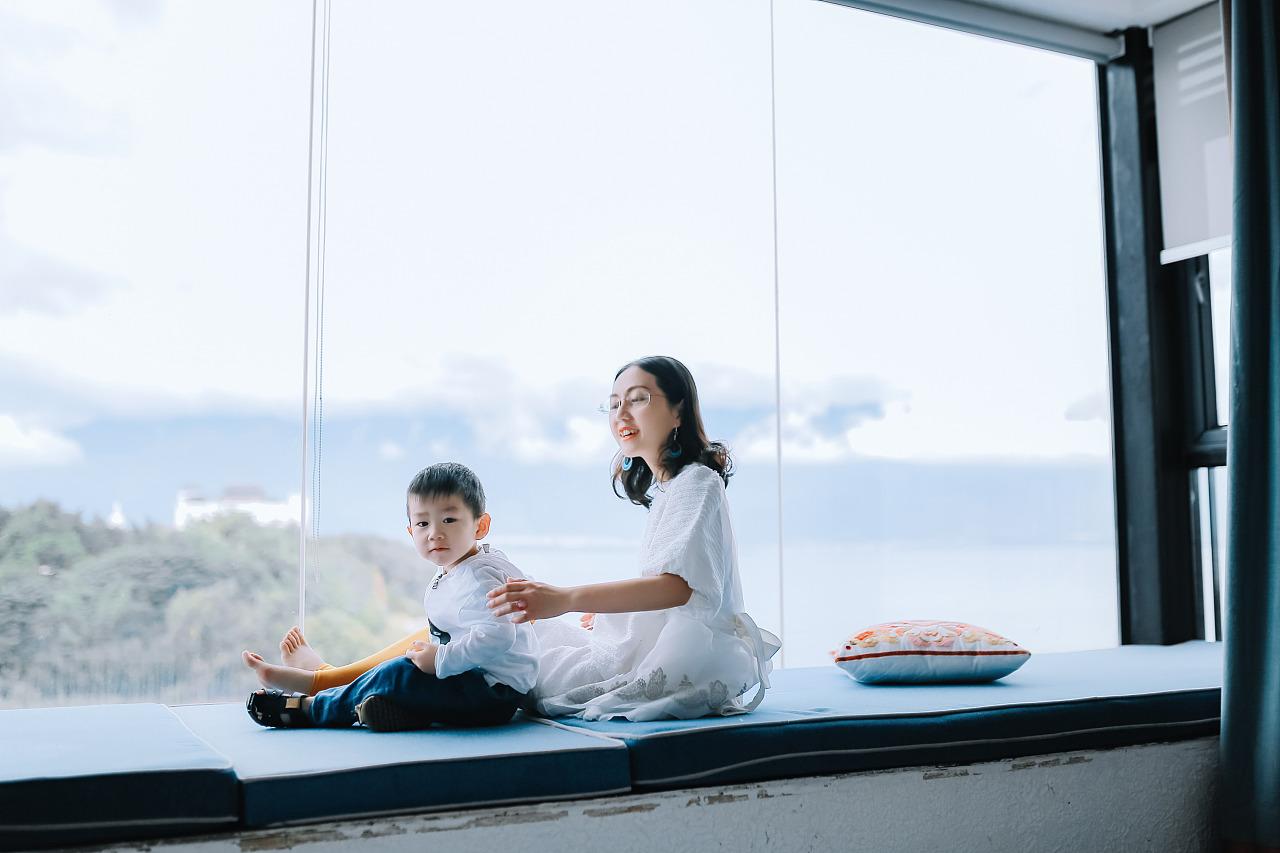 形容母亲对孩子的爱的句子