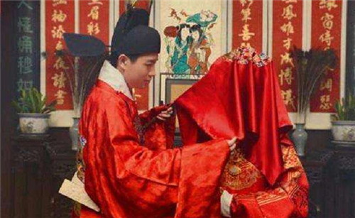 祝妹妹新婚快乐短句