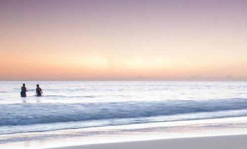 适合海边发朋友圈句子 去海边发表的心情说说