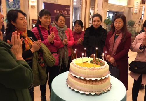 妈妈生日应该送什么礼物