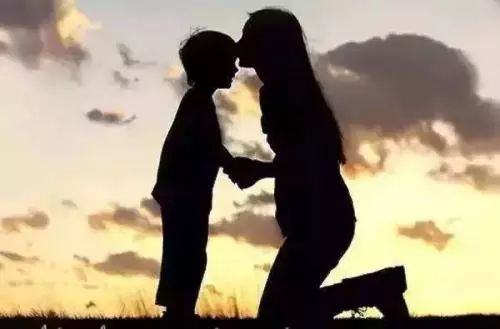 感恩母亲的一段话催泪