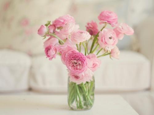 给女孩表白送花说什么