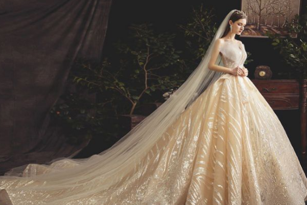 婚纱摄影评语200字