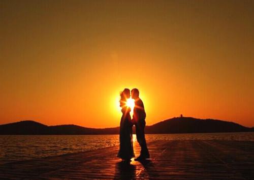 说晚安撩人暖心的情话 撩人晚安情话甜甜的睡觉