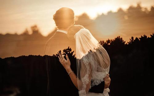 幽默又暧昧的情话 逗人开心又撩人的情话