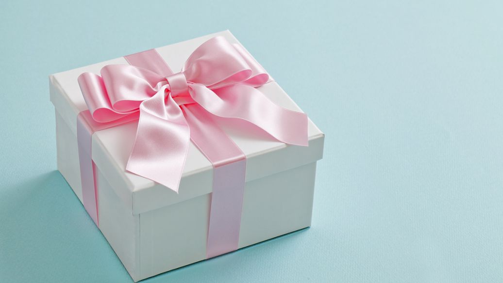 感谢儿子送的礼物短句 感谢儿子礼物的说说